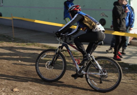 sc6_K__ldi_Tam__s_hud__k_szilvia