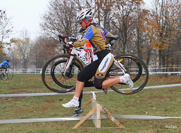 locargo_veszprem_cross_bartos_judit_supercross_11