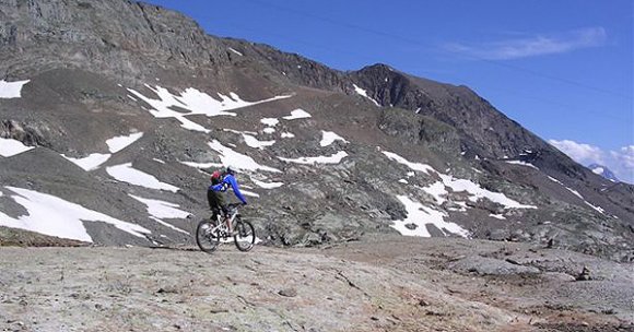 alped_huez_megavalanche_1